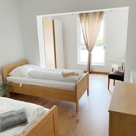 Gaestezimmer Oedenburgerstrasse Pottsching Bagian luar foto