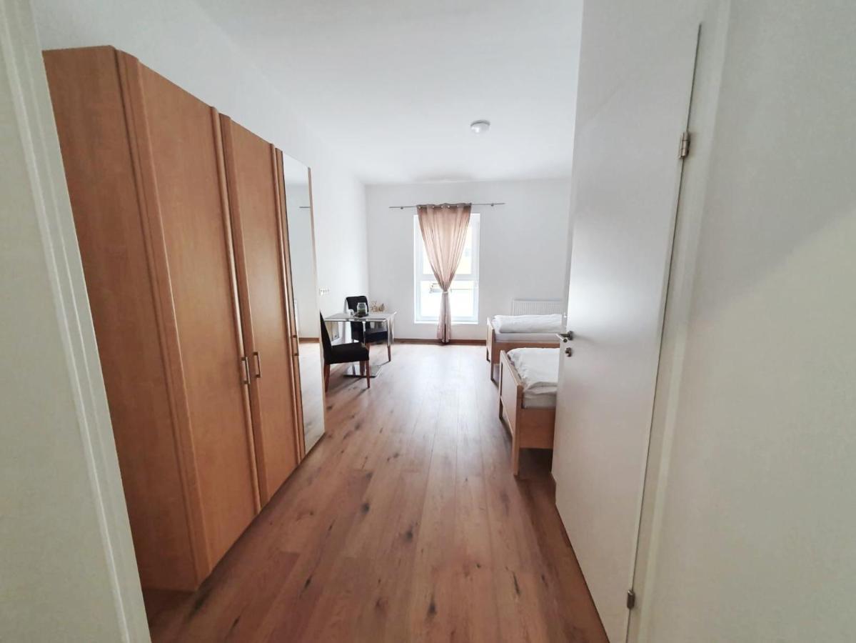 Gaestezimmer Oedenburgerstrasse Pottsching Bagian luar foto